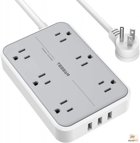 Power strip flat plug,surge protector,and 6 evenly spaced AC outlets